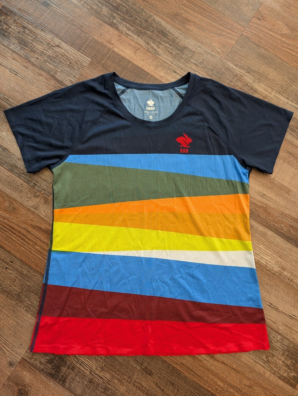 Rabbit RAD Running Tee Colorful Sz M
